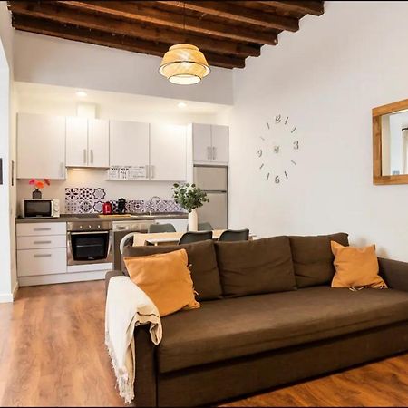 Rustic & Nice Apartment In Malaga Center מראה חיצוני תמונה