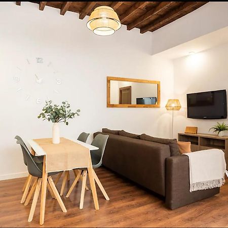 Rustic & Nice Apartment In Malaga Center מראה חיצוני תמונה
